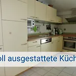 Boeltser Hus Mit Strandkorb Und Kamin 10 Gehminuten Zum Kurtaxefreien Sandstrand