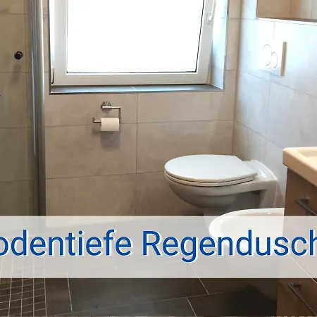 Boeltser Hus Mit Strandkorb Und Kamin 10 Gehminuten Zum Kurtaxefreien Sandstrand Kraksdorf